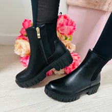 Zoe Ankle Boot- PU